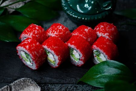 Калифорния с крабом