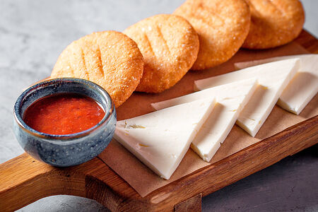 Мчади с сыром сулугуни