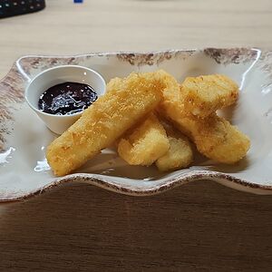 Жареный сулугуни