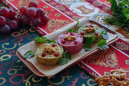 Ассорти пхали