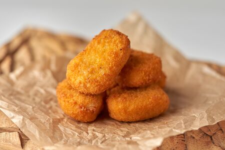 Куриные наггетсы
