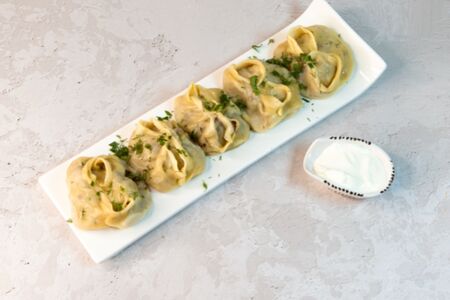 Манты с лососем