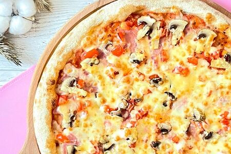 Пицца Ветчина и грибы большая