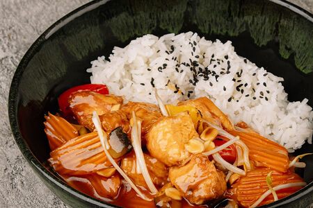 Куриное филе с овощами