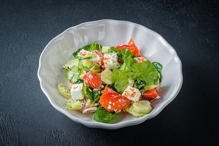 Салат из фермерских овощей