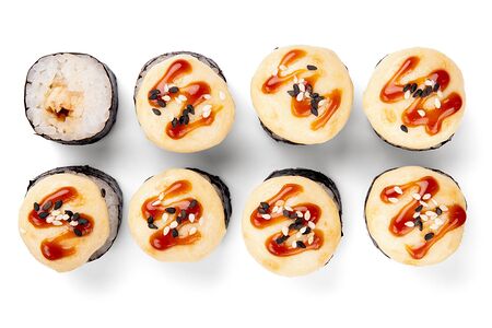 Запечённый мини ролл с угрем