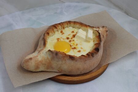 Хачапури по-аджарски
