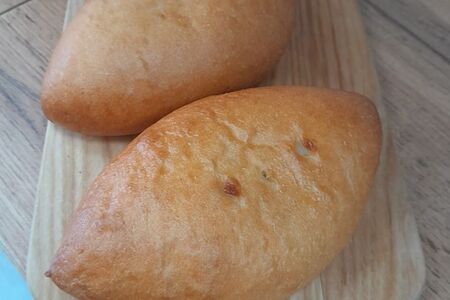 Пирожок с картофелем и грибами