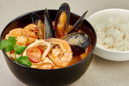 Королевский Том ям