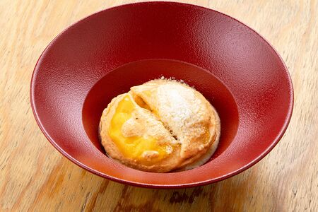 Равиоли с форелью и страчателлой