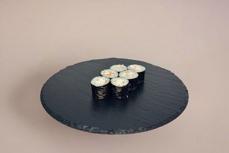 Маки с креветкой