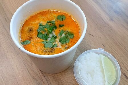 Том ям с курицей