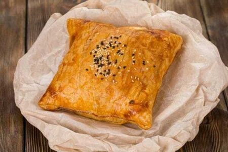 Буфэ с сыром и куриной ветчиной