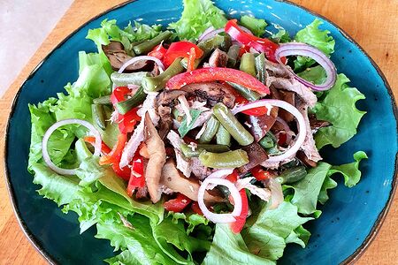 Салат Тбилиси