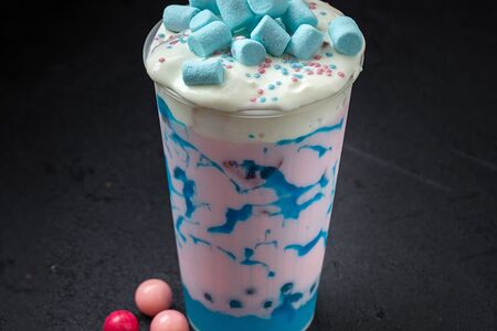 Бабл-гам розовый