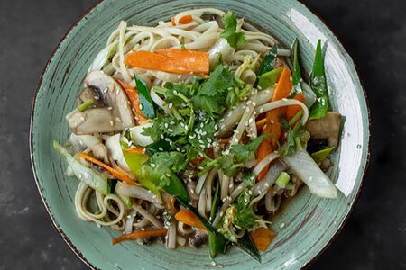 Удон с овощами