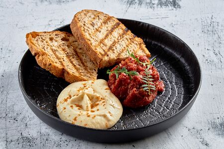 Тартар из говяжьей вырезки