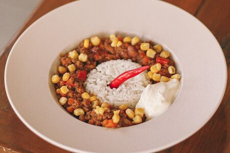 Чили кон карне