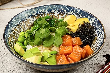 Поке с лососем