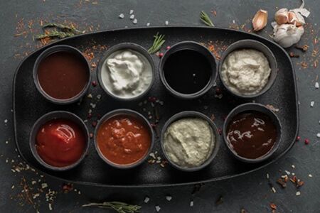 Мацони с чесноком