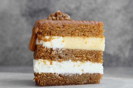 Морковный торт