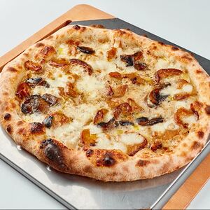 Белые грибы и трюфель