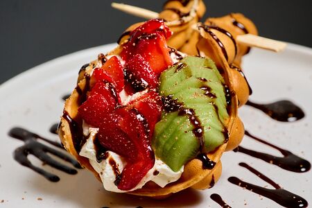 Гонконгская вафля Клубника с киви