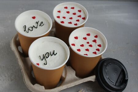 Бенто-торт в стакане Сердечки для любимого человека