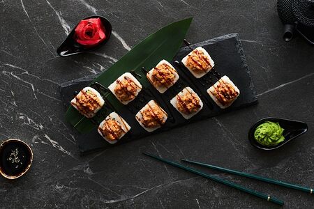 Унаги с миндалем