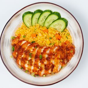 Жареный рис с курицей темпура