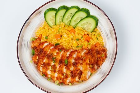 Жареный рис с курицей темпура