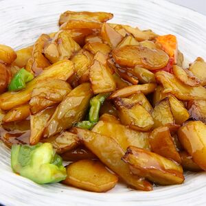 Жареные баклажаны с мясом в соевом соусе