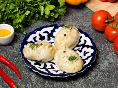Узбекские манты с бараниной (3 шт.)