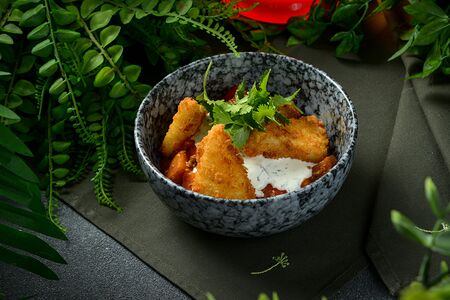 Салат из печёных овощей и жареным сулугуни