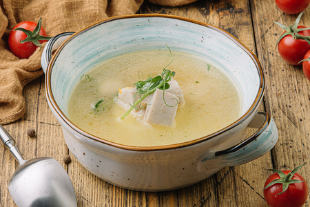 Суп куриный с лапшой