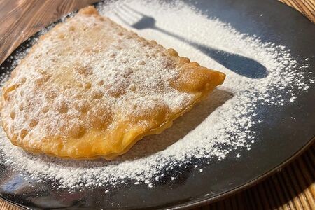 Чебурек ягодный микс