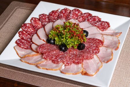 Мясное ассорти