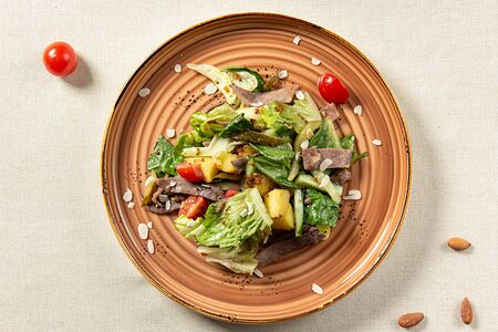 Салат с языком