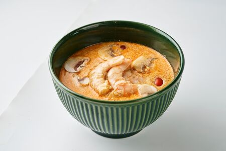 Суп Том Ям с рисом и морепродуктами