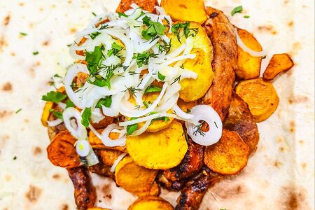 Курица на углях + картофель плеч