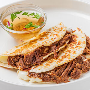 Гриль такос с говядиной