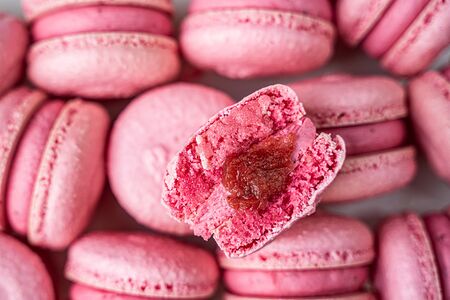 Макаронс Клубника