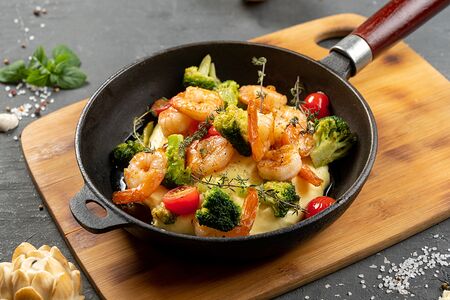 Жаренные креветки али олео 