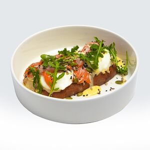 Бенедикт с лососем