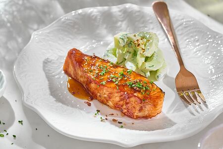 Филе лосося гриль под глазурью из копченого терияки