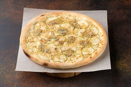 Груша с горгонзоллой