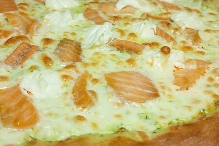 С лососем и сыром Филадельфия