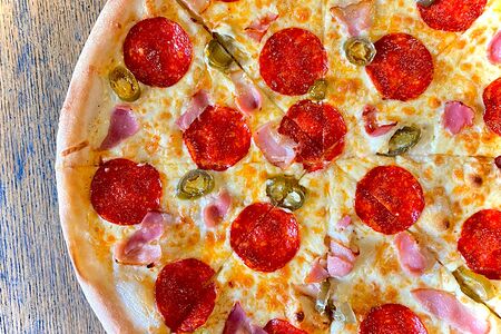 Пицца Пепперони-бекон