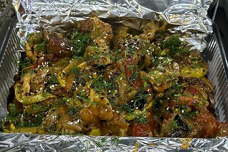 Утка, тушенная с фруктами