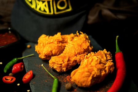 Куриные крылышки острые